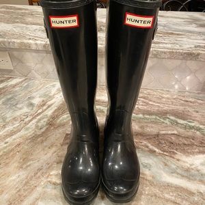 Hunter- Women's Original Tall Gloss Rain Boots
